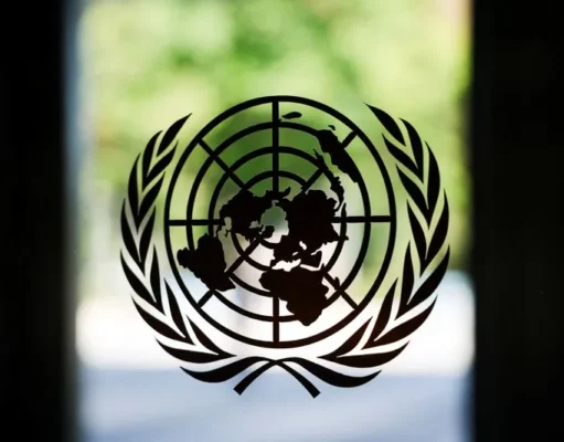 Управление ООН по морскому транспорту отложило решение о цене на углерод на год на фоне разногласий